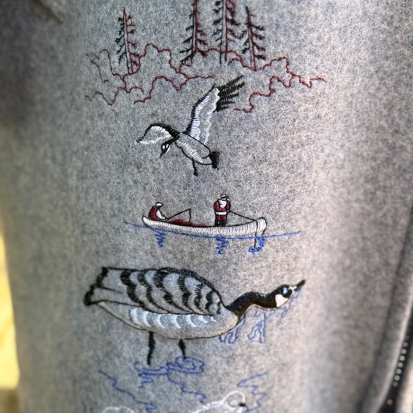 VTG Northern Sun Canadian-Made Pure Virgin Wool Parka Coat with Fur Trim & Embro - Picture 6 of 17